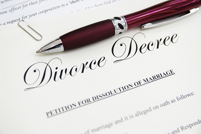 How to Choose the Best Divorce Lawyer in Daytona Beach or Volusia County